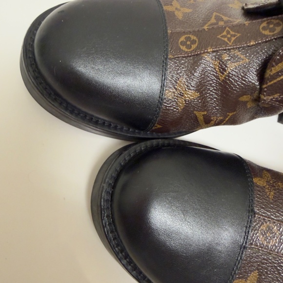 LOUIS VUITTON Woman Calfskin Monogram Wonderland Flat Ranger Boots Black. - Picture 9 of 16
